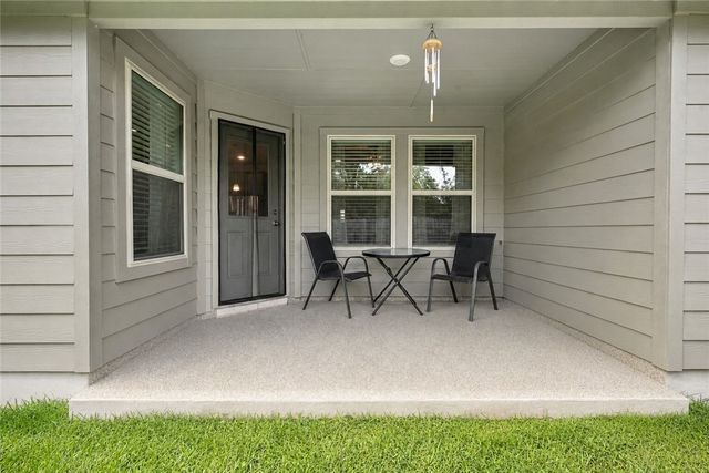 2042 Rock Ridge Avenue, Bryan, TX 77807
