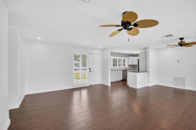 1231 SW 4th Street, Boca Raton, FL 33486