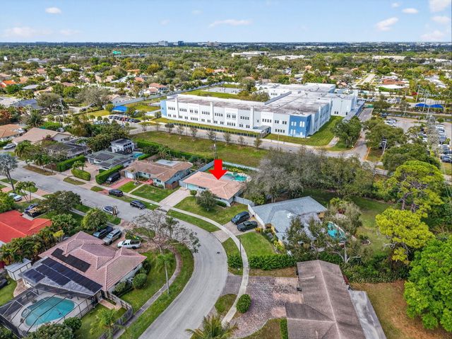 1231 SW 4th Street, Boca Raton, FL 33486