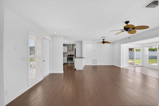 1231 SW 4th Street, Boca Raton, FL 33486