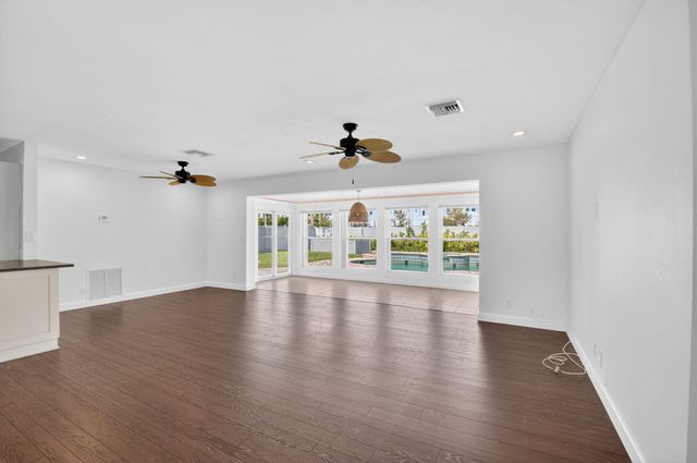 1231 SW 4th Street, Boca Raton, FL 33486