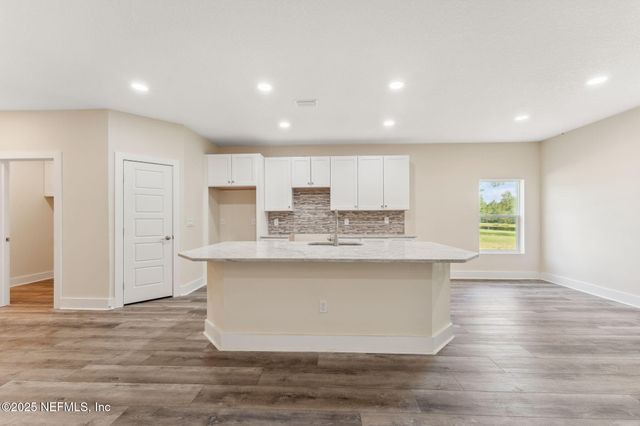 11214 SADDLE CLUB Drive, Jacksonville, FL 32219