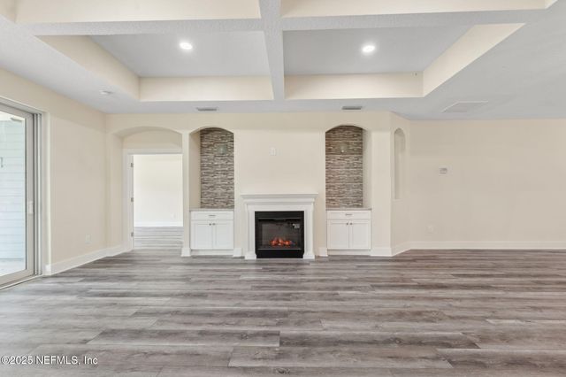 11214 SADDLE CLUB Drive, Jacksonville, FL 32219