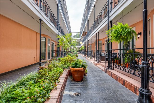 3208 Cole Avenue 2202, Dallas, TX 75204