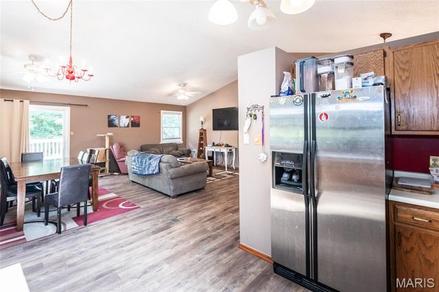1480 Colgate Drive, St Charles, MO 63303