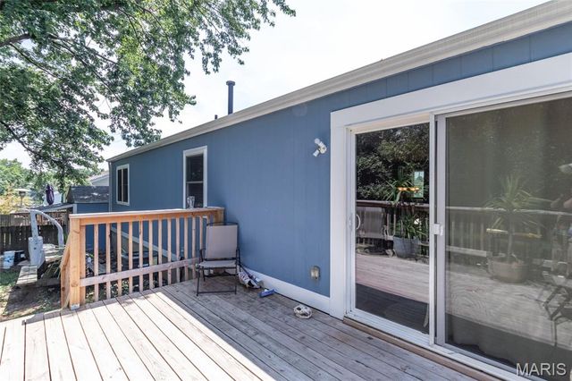 1480 Colgate Drive, St Charles, MO 63303