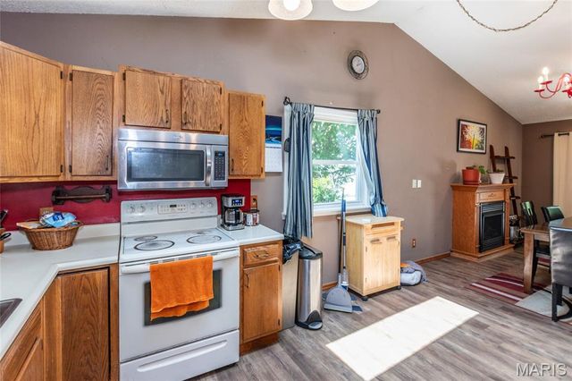 1480 Colgate Drive, St Charles, MO 63303