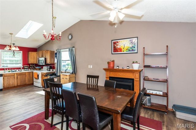 1480 Colgate Drive, St Charles, MO 63303