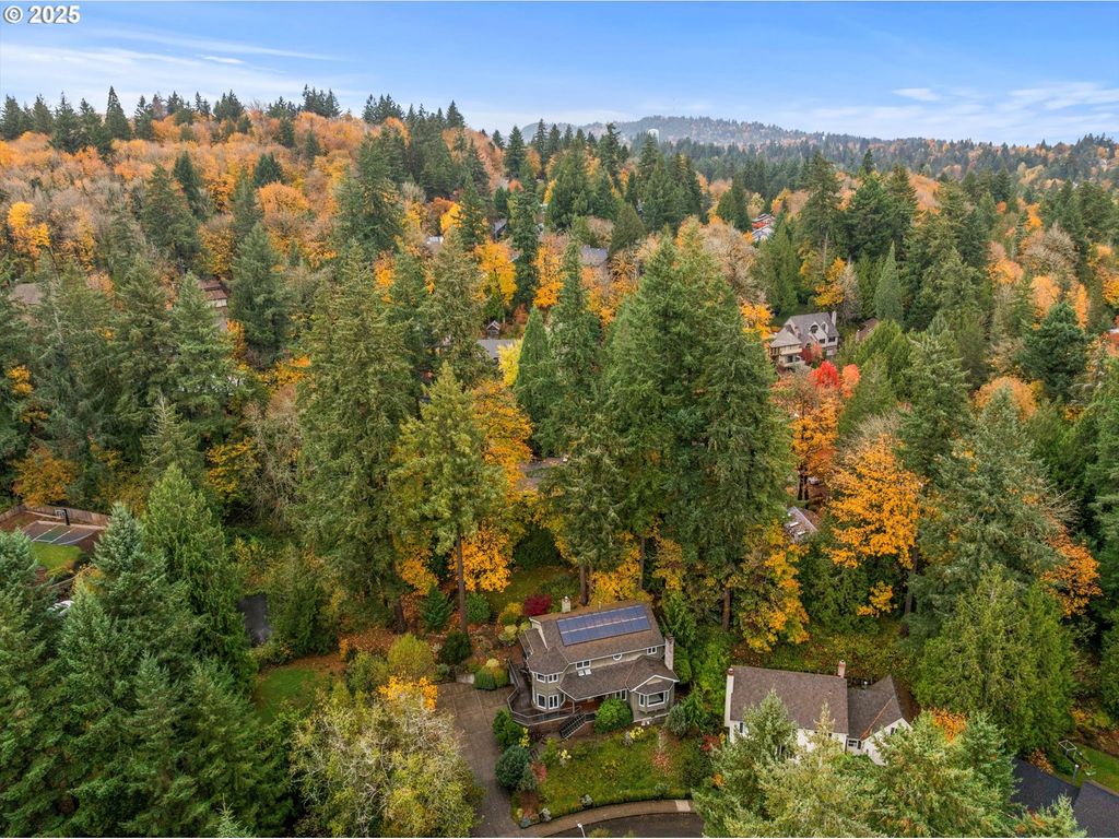 10850 Sw CREIGHTONWOOD Pl, Portland, OR 97219