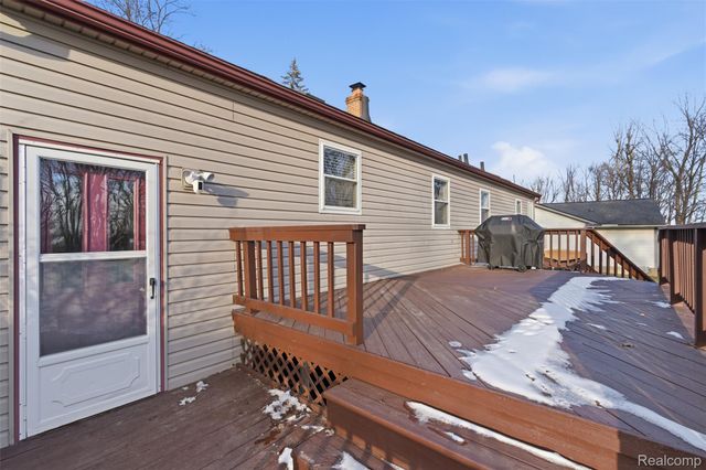 4051 Lake Front Street, Waterford Charter Township, MI 48328