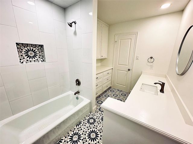 6423 Cindy Lane, Houston, TX 77008
