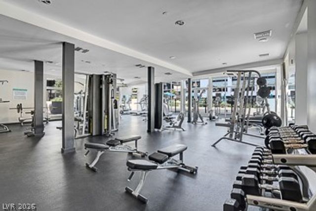 8925 West Flamingo Road 207, Las Vegas, NV 89147