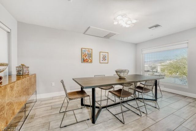 8925 West Flamingo Road 207, Las Vegas, NV 89147