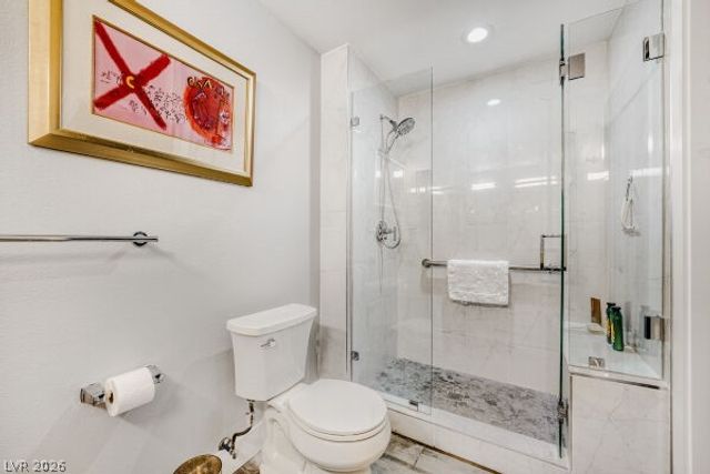 8925 West Flamingo Road 207, Las Vegas, NV 89147