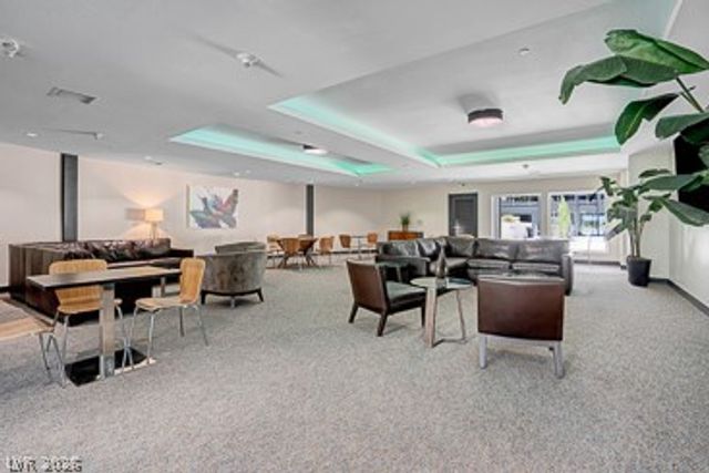 8925 West Flamingo Road 207, Las Vegas, NV 89147