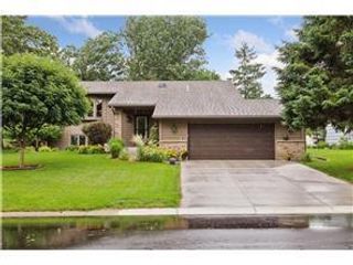 796 Sunset Drive, Eagan, MN 55123