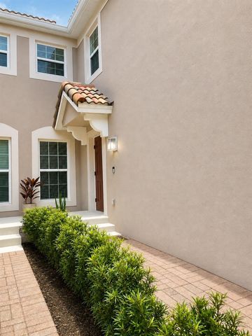 1230 BELLA CARA COURT, Davenport, FL 33896