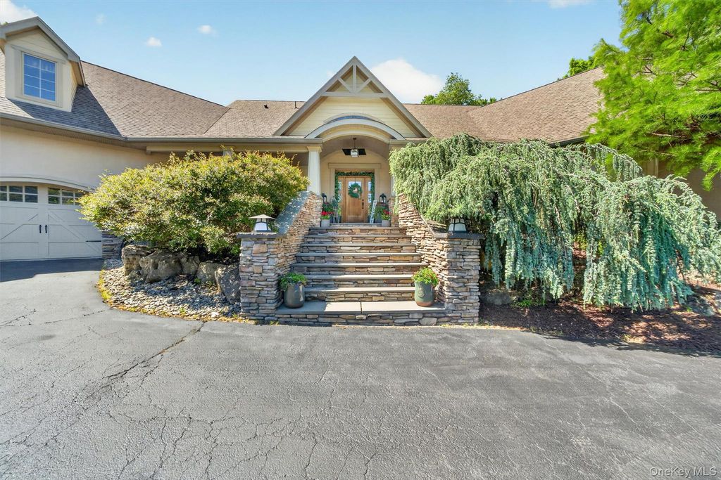 15 Entin Terrace, Warwick, NY 10990