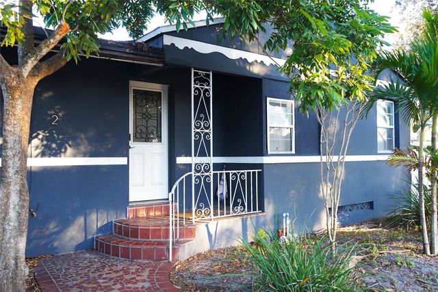 1005 16TH STREET N, St Petersburg, FL 33705