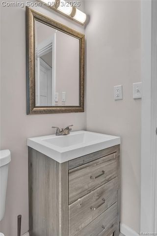 14470 Syracuse Street, Taylor, MI 48180