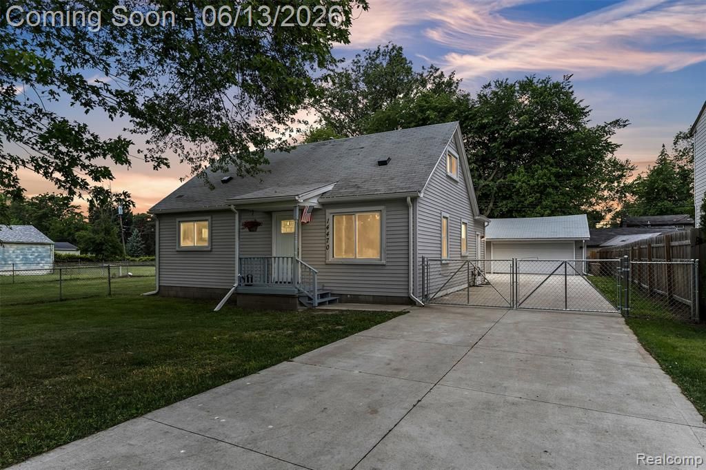 14470 Syracuse Street, Taylor, MI 48180