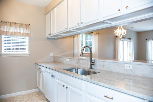 24031 Fairlane Boulevard, Woodhaven, MI 48183