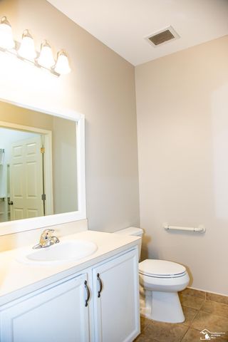 24031 Fairlane Boulevard, Woodhaven, MI 48183