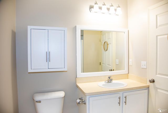 24031 Fairlane Boulevard, Woodhaven, MI 48183