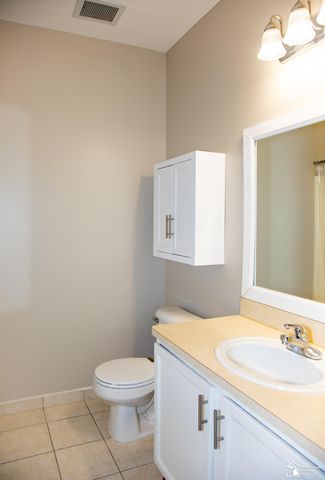 24031 Fairlane Boulevard, Woodhaven, MI 48183