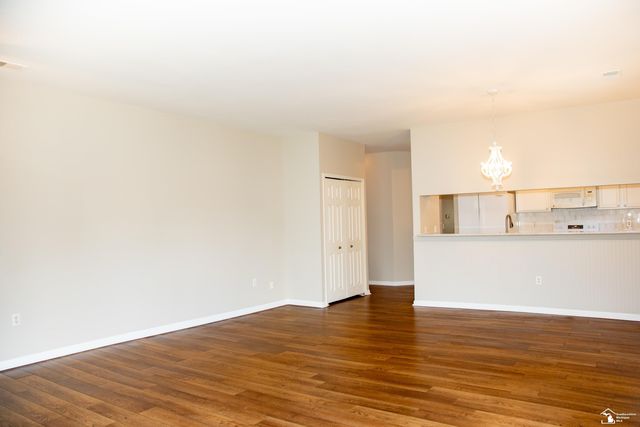 24031 Fairlane Boulevard, Woodhaven, MI 48183