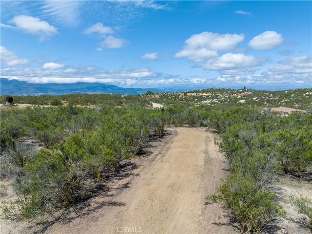 576 Derby, Aguanga, CA 92536