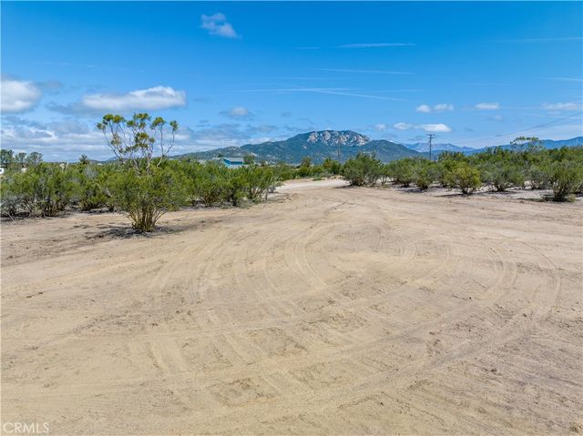 576 Derby, Aguanga, CA 92536