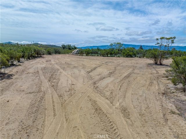 576 Derby, Aguanga, CA 92536