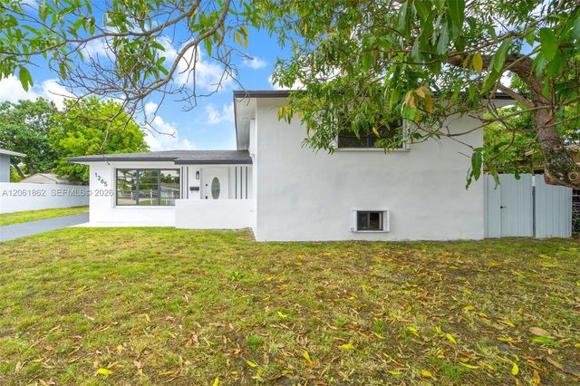 1265 NE 201st Terrace, Miami, FL 33179
