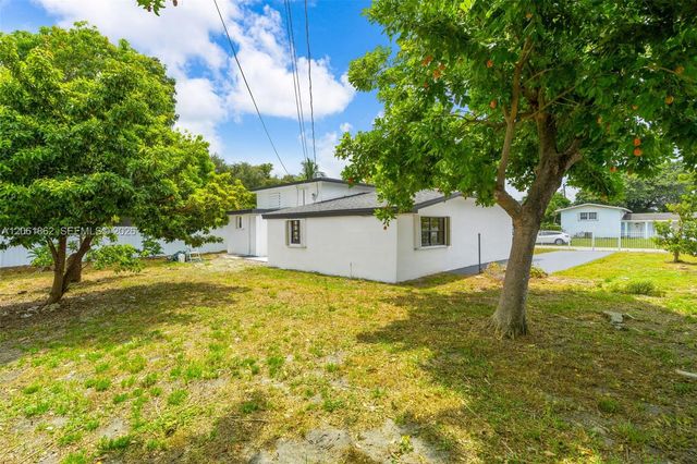 1265 NE 201st Terrace, Miami, FL 33179
