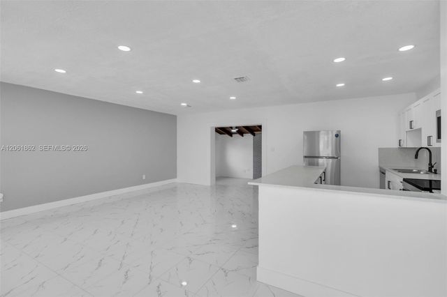 1265 NE 201st Terrace, Miami, FL 33179