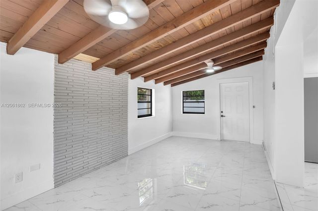 1265 NE 201st Terrace, Miami, FL 33179