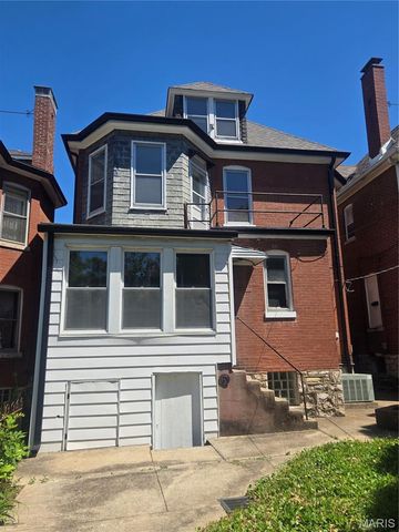 3512 Halliday Avenue, St Louis, MO 63118