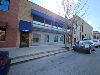 14 N Riverside Avenue 12-14, St. Charles, IL 60174