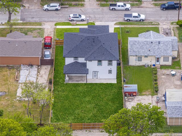 3134 Alaska Avenue, Dallas, TX 75216