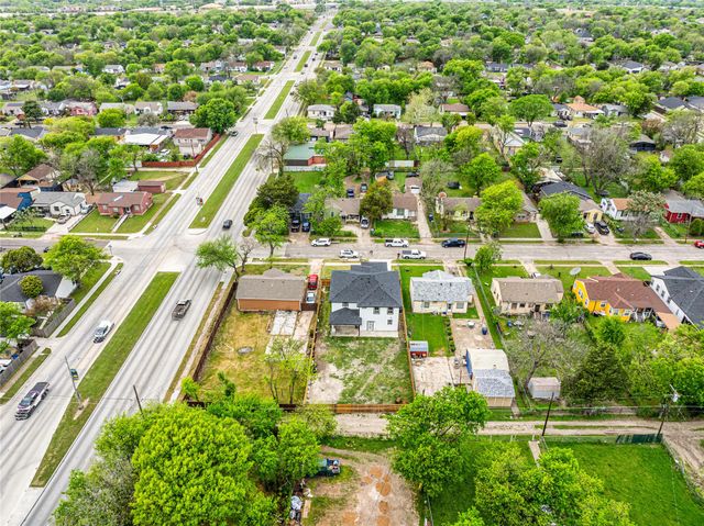 3134 Alaska Avenue, Dallas, TX 75216