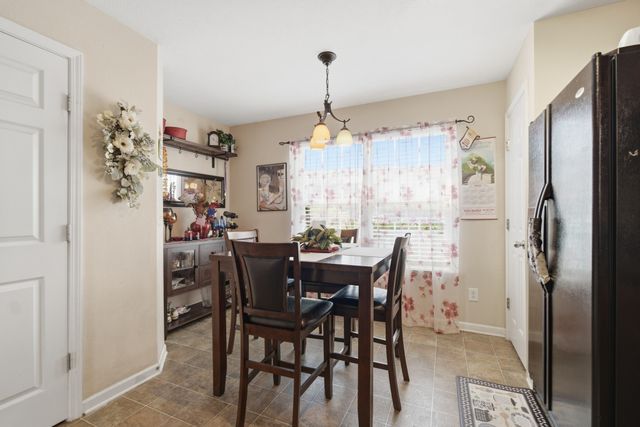 3134 George Buchanan Dr, La Vergne, TN 37086