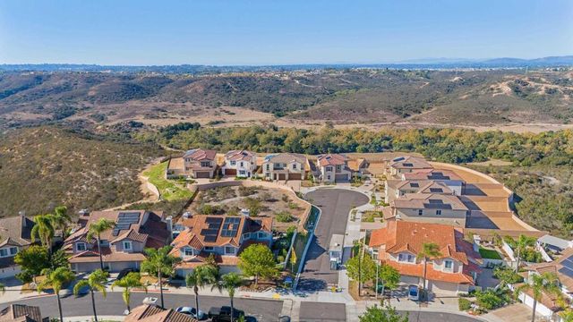 11318 Caminito Rodar, San Diego, CA 92126