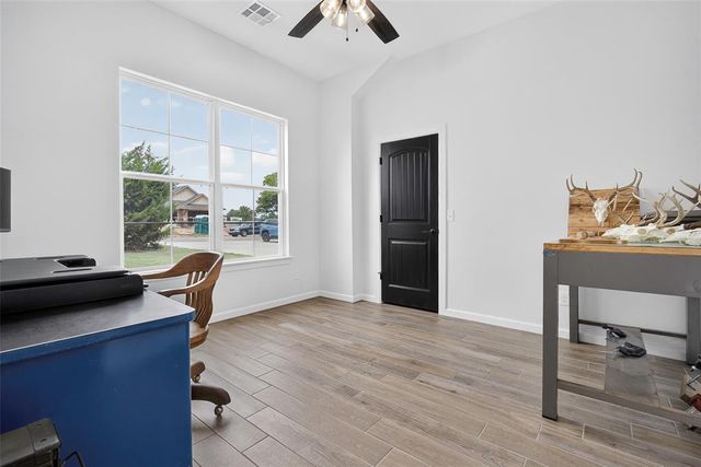 2313 Lions Pride Way, Blanchard, OK 73010