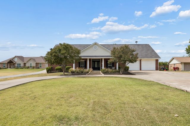 107 N Westlake Drive, Leonard, TX 75452