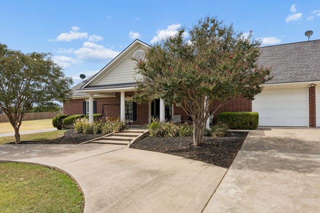 107 N Westlake Drive, Leonard, TX 75452