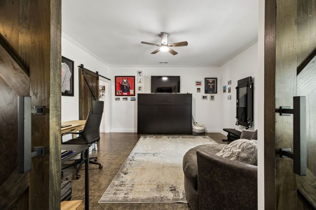 107 N Westlake Drive, Leonard, TX 75452