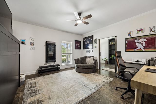 107 N Westlake Drive, Leonard, TX 75452