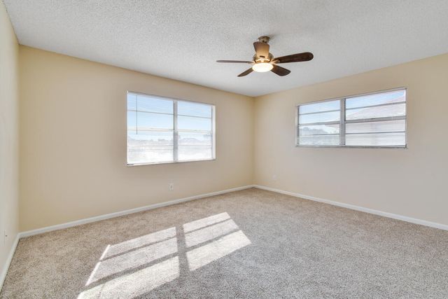 1475 Lake Mango Way, West Palm Beach, FL 33406