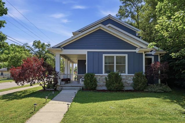 1015 Monroe Street, Benton Harbor, MI 49022